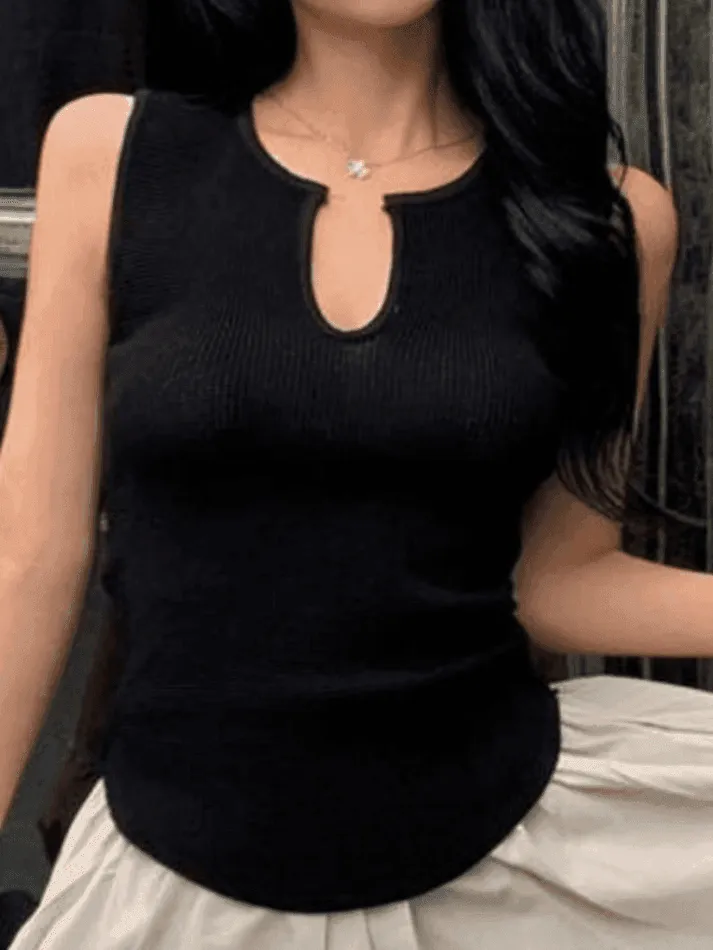 Black U Neck Slim Tank Top