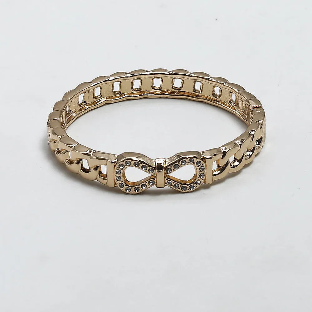 Bow Shape Bold Bracelet - Fluffy