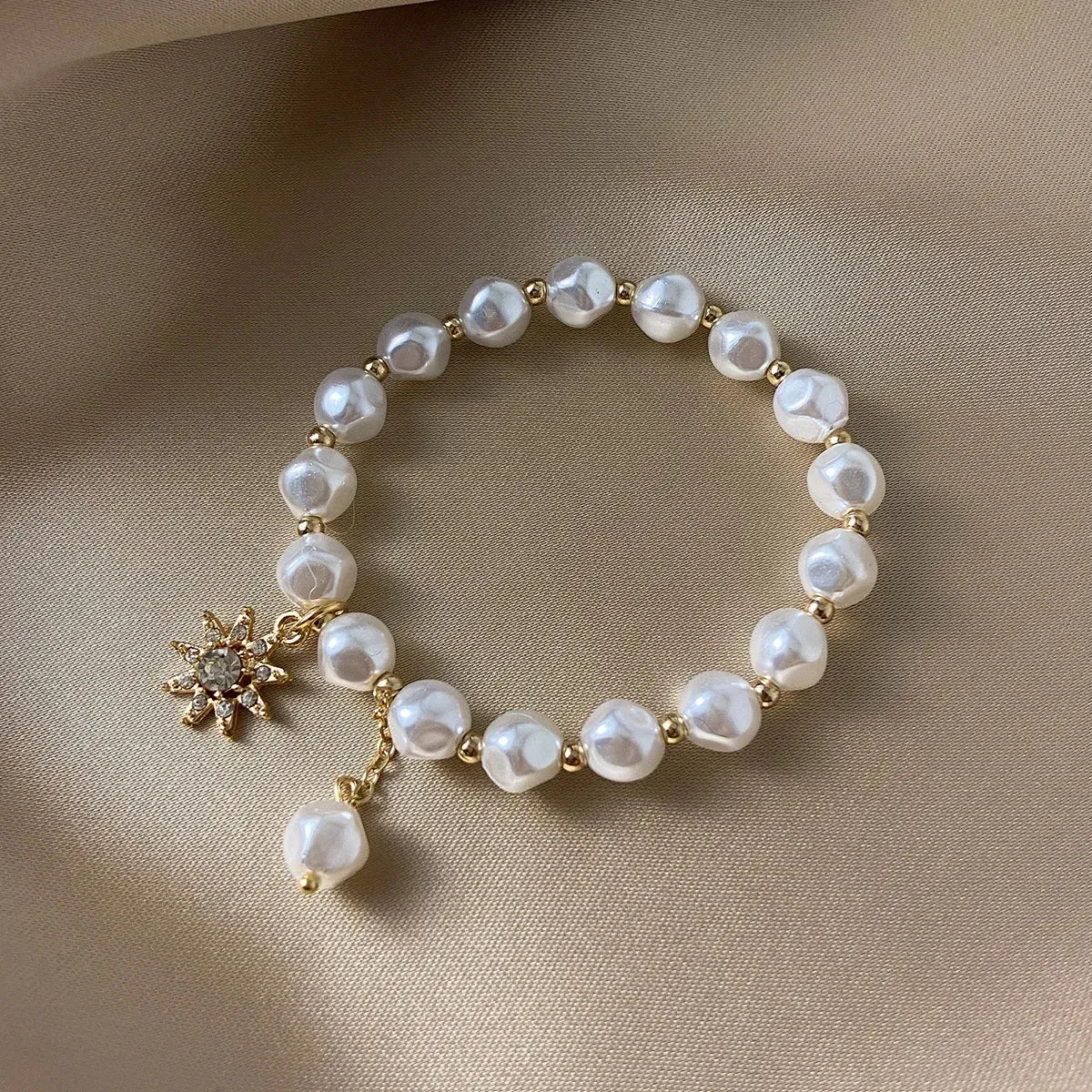 Bracelets Charm Jewelry BCJTXY21 Multi-Layer Pearl Heart Folded Fashion