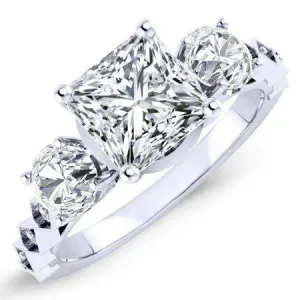 Calix - Princess Diamond Engagement Ring