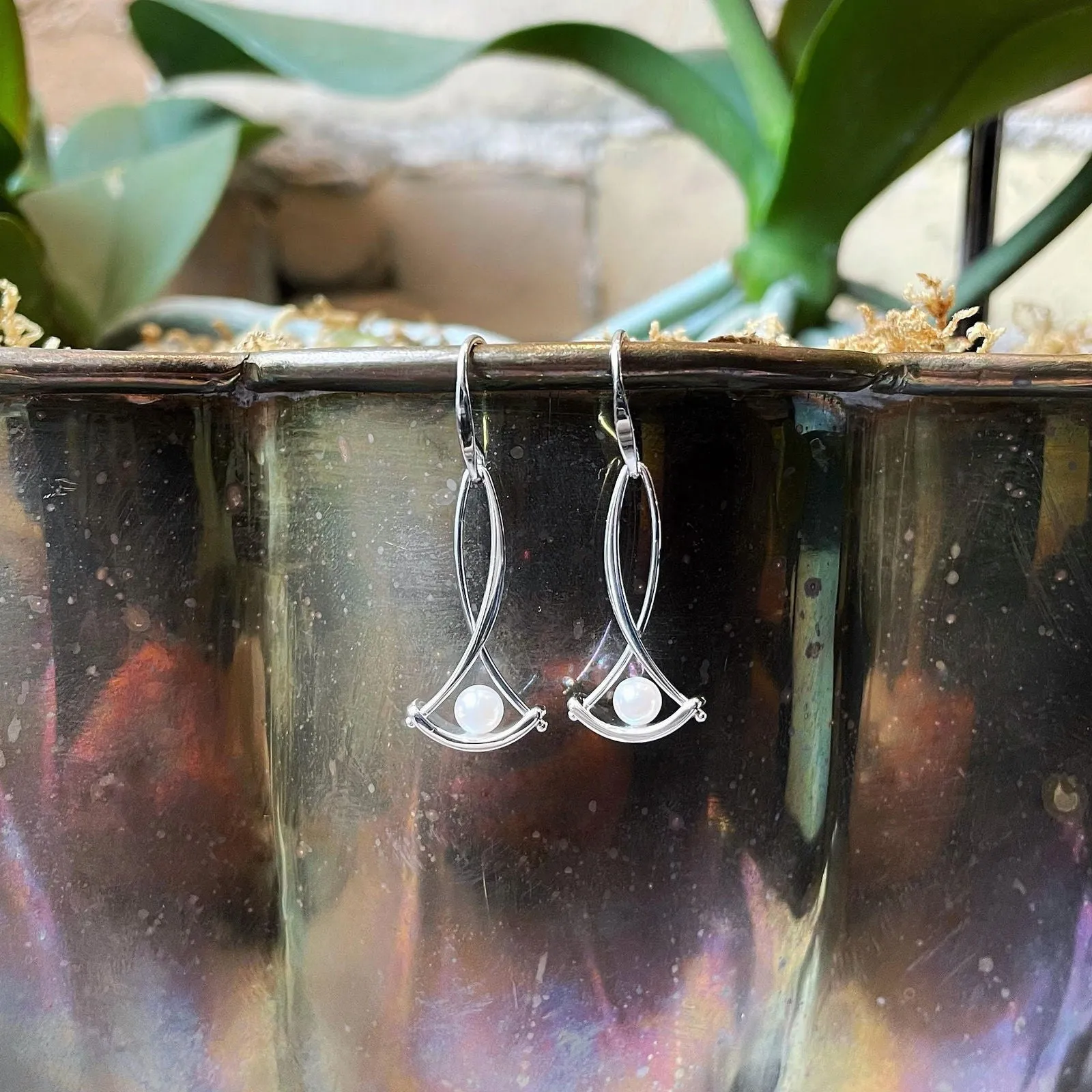 EL Designs "Metronome" Pearl Drop Earrings