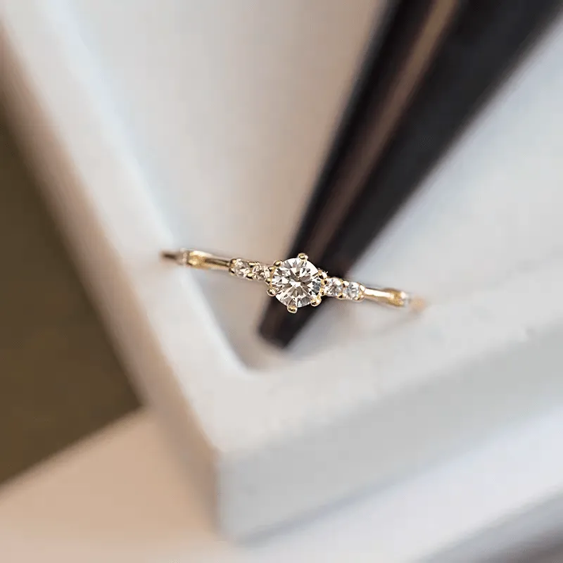 Elegant Mini Diamond Ring