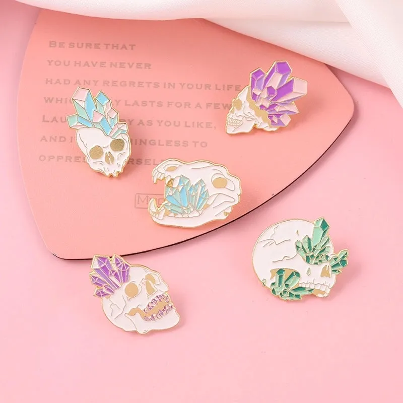 Fashion Pin Crystal Skull Alloy Plating Unisex Brooches