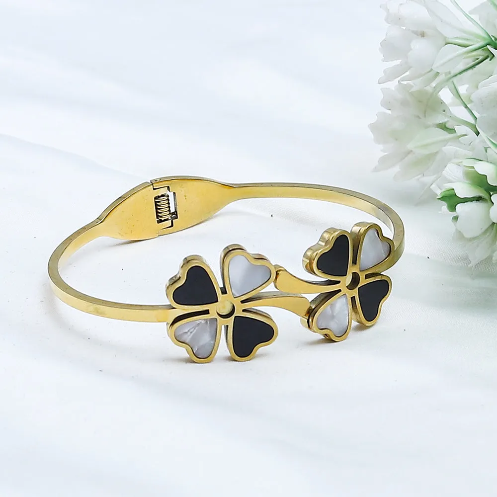 Flower Bracelet (11219)  - Fluffy
