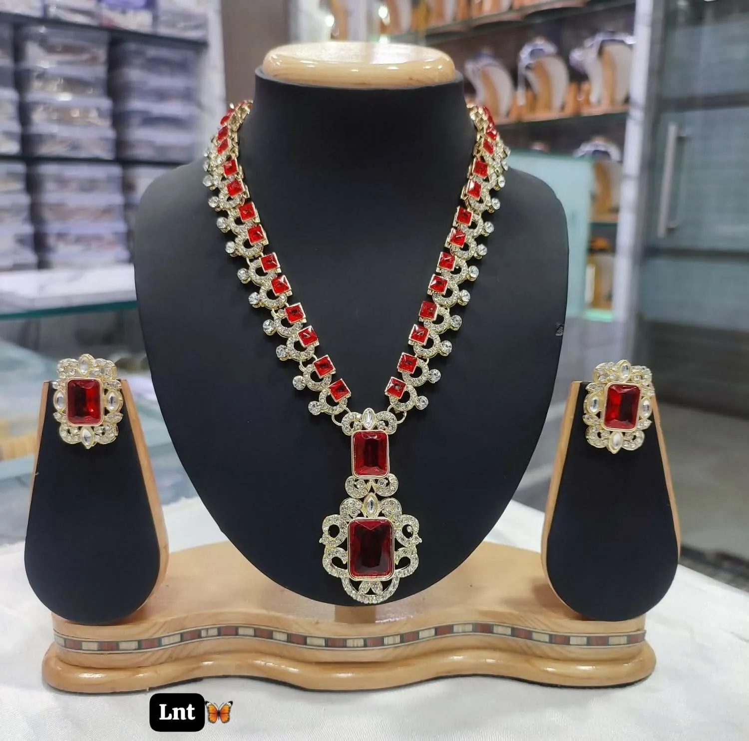 Gold Plated Austrian Stone Necklace Set For Women
