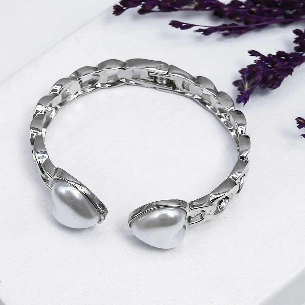 Heart Dual The Head Bracelet - Fluffy