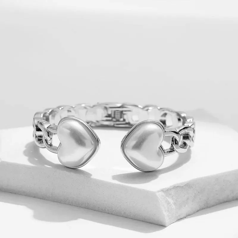 Heart Dual The Head Bracelet - Fluffy