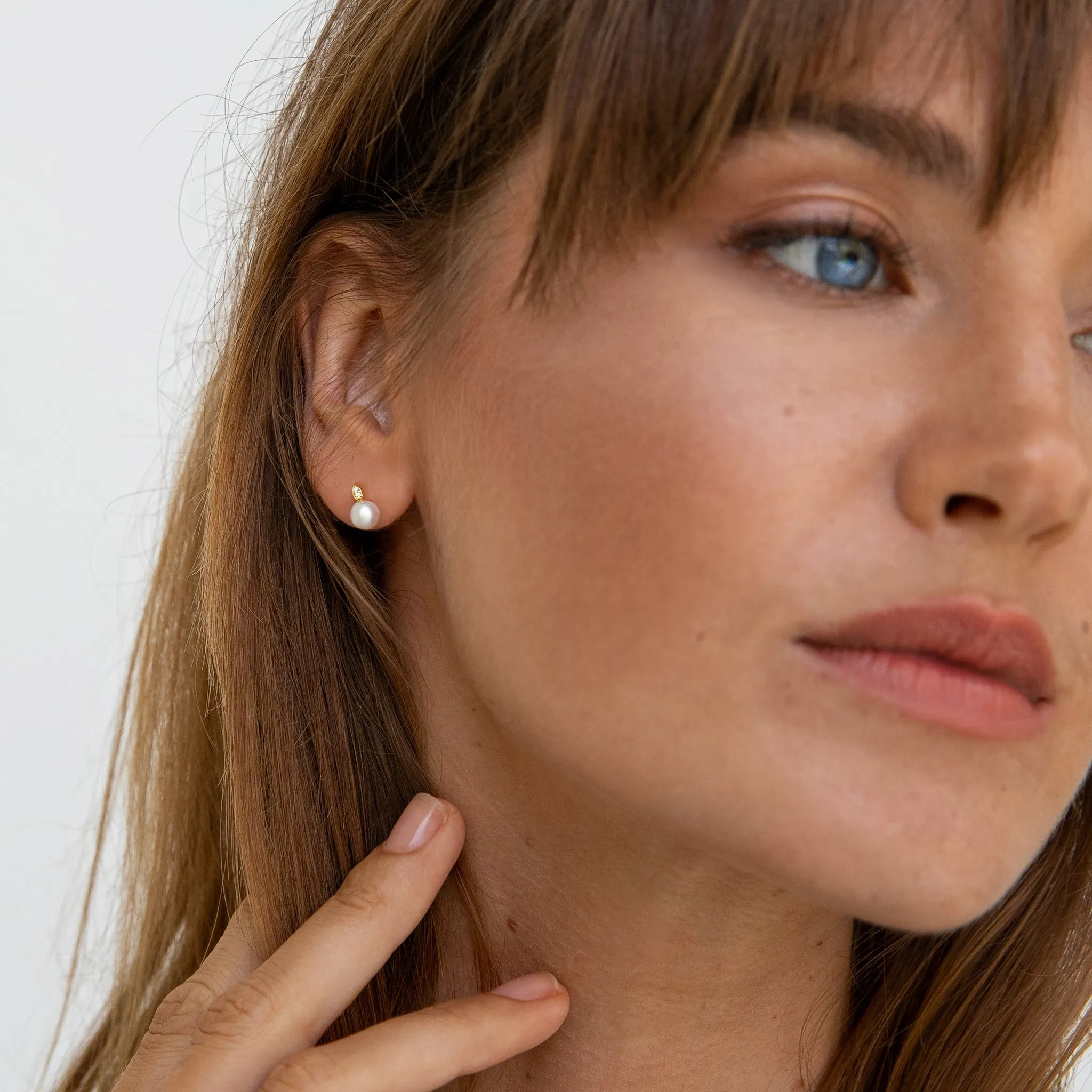 Pearl Earrings - Eline