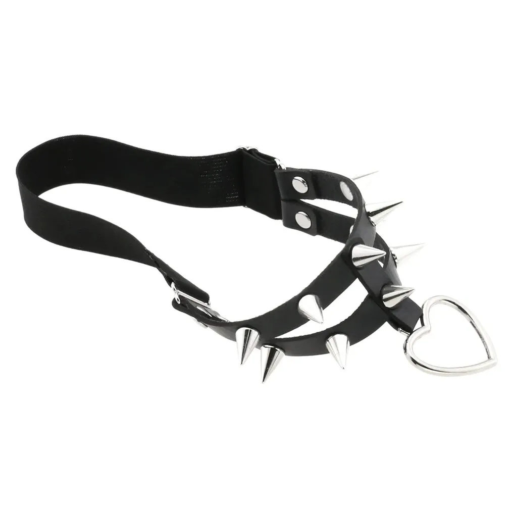 Punk Rock Heart Leg Garter / Fashion Thigh Harness Belt with Rivets / Women's Goth Accessories