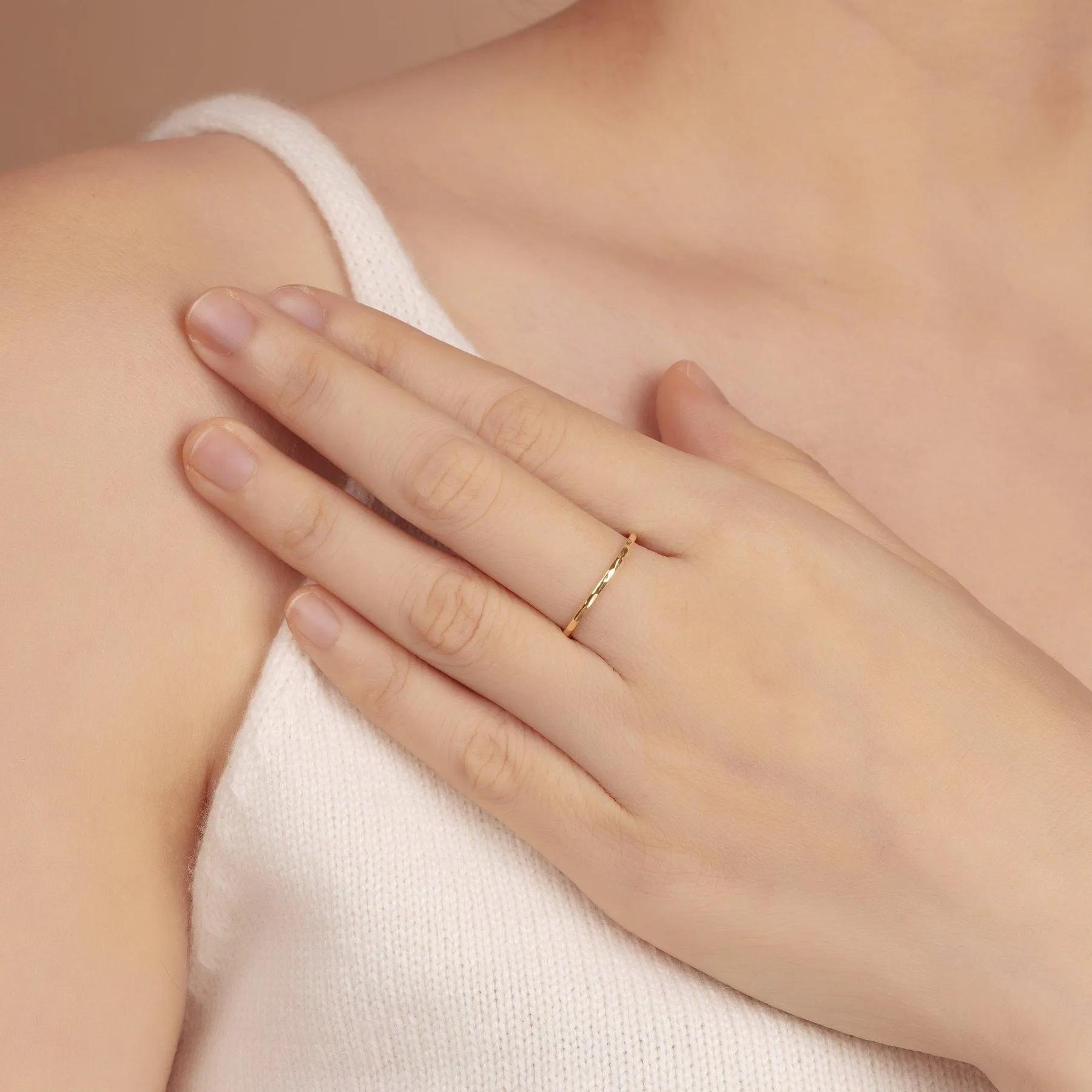 Regalia 14k Gold Textured Band Ring