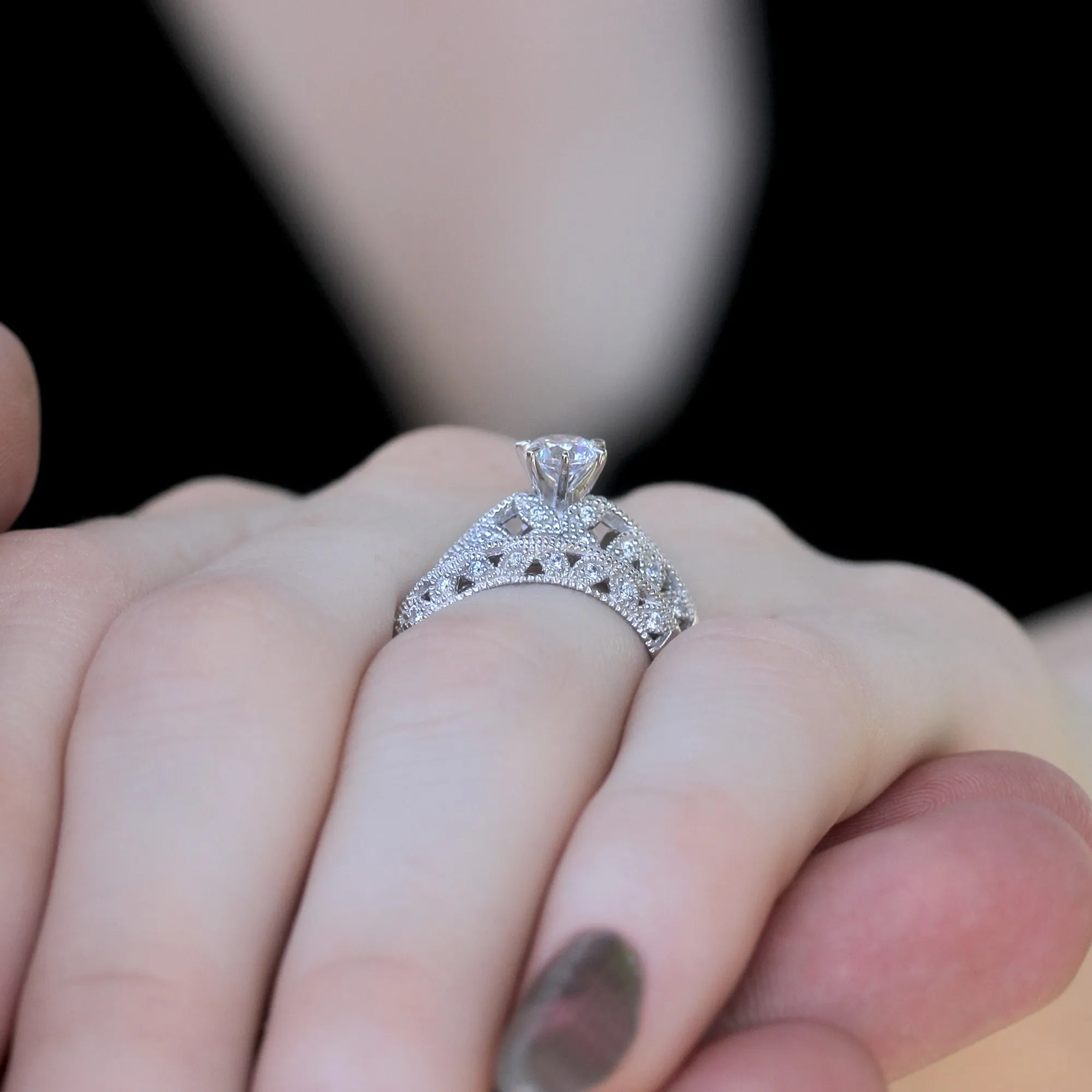 Sterling Silver Round 0.7 CT Vintage Filigree Stackable Rings Set