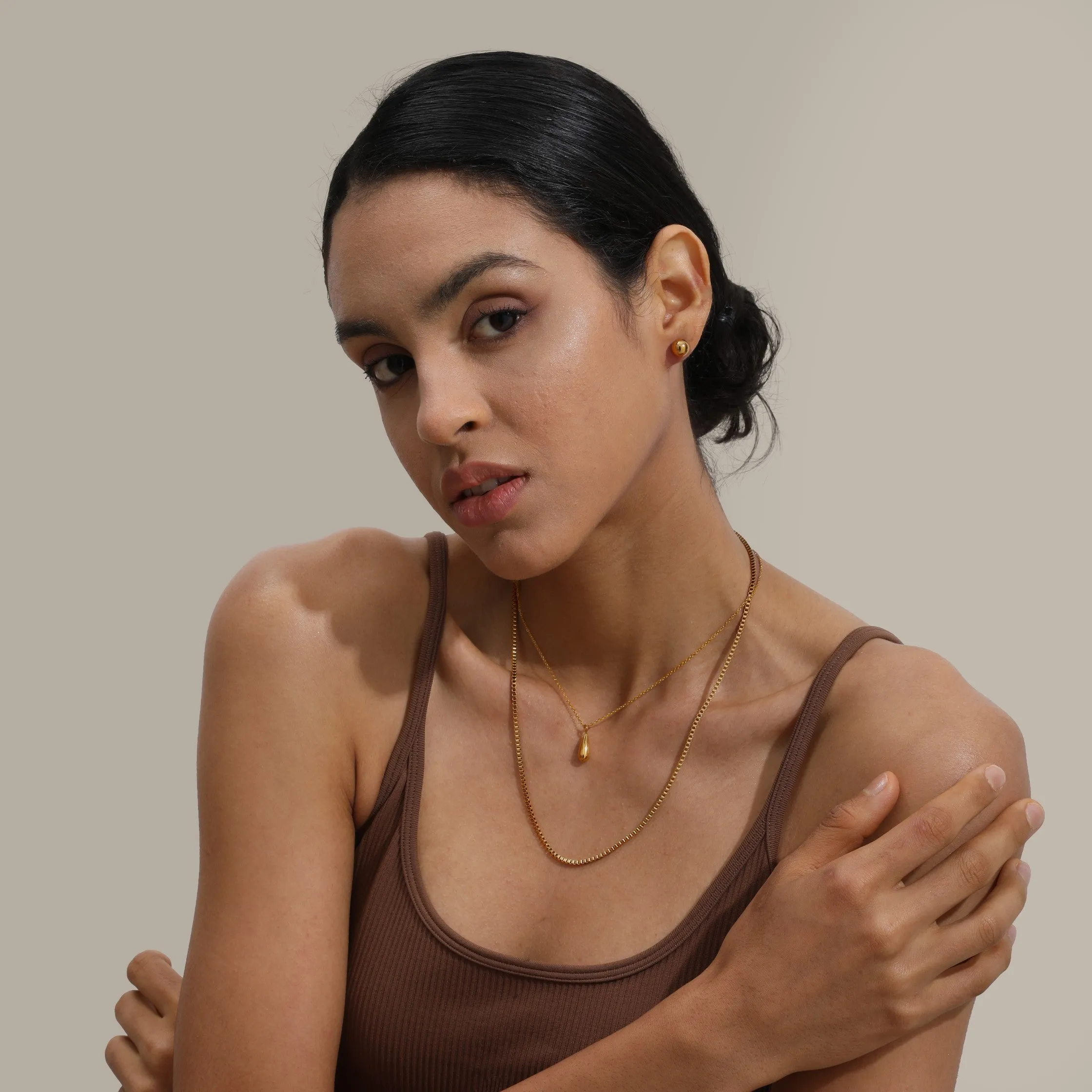 The drop necklace